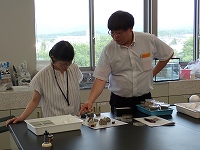 講義・実験の様子(地学基礎)